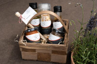 Geschenkkorb mit Feinkost & Gewürzen –...